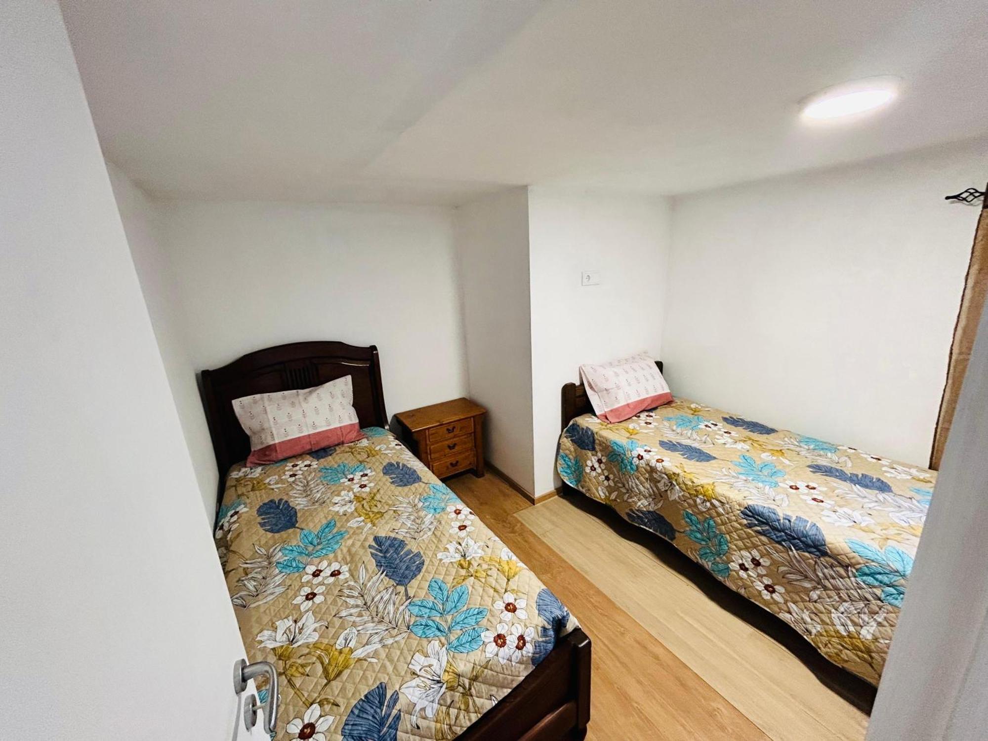Japji Guest House Esmeriz Vitoria Luaran gambar