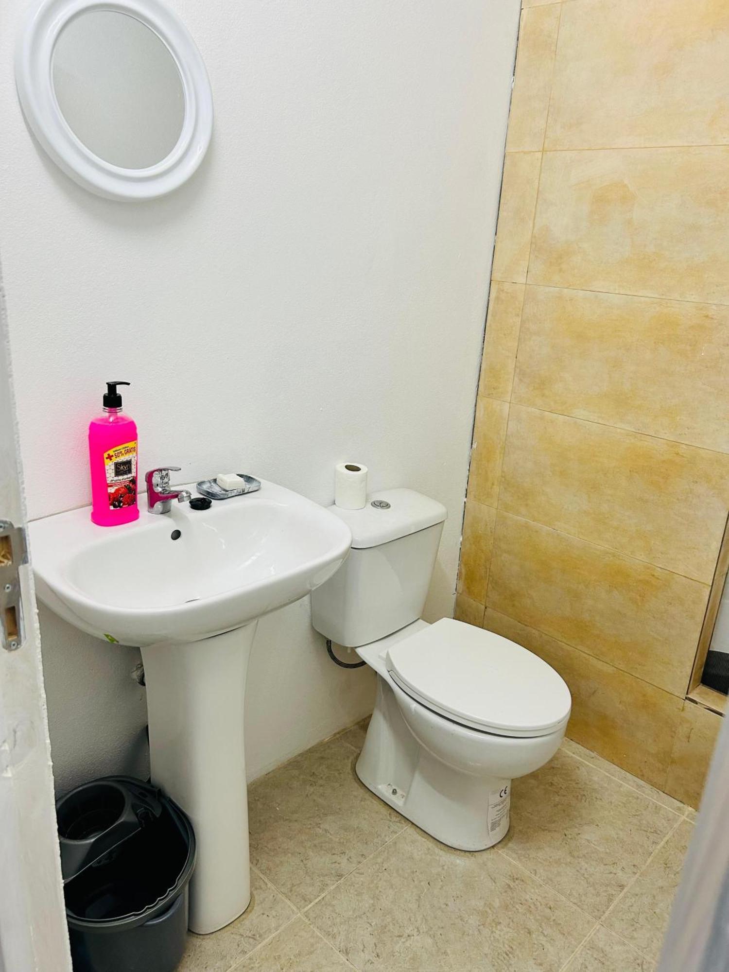 Japji Guest House Esmeriz Vitoria Luaran gambar
